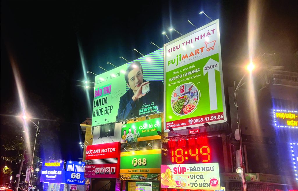Biển QC cho siêu thị