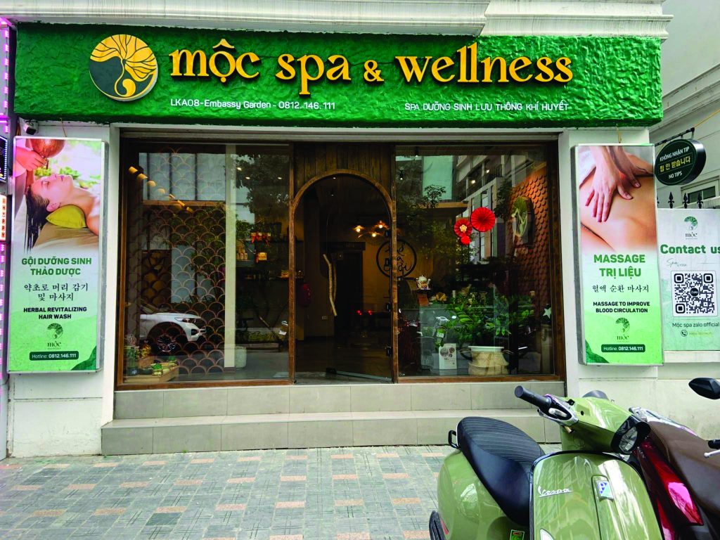 Biển spa mộc phong cách