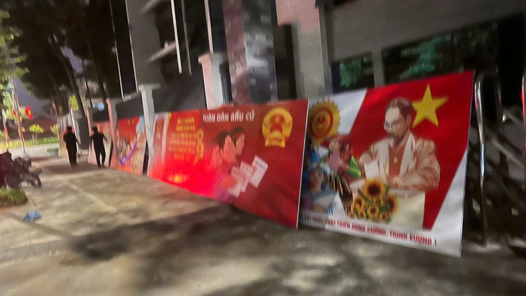 Biển pano cổ động